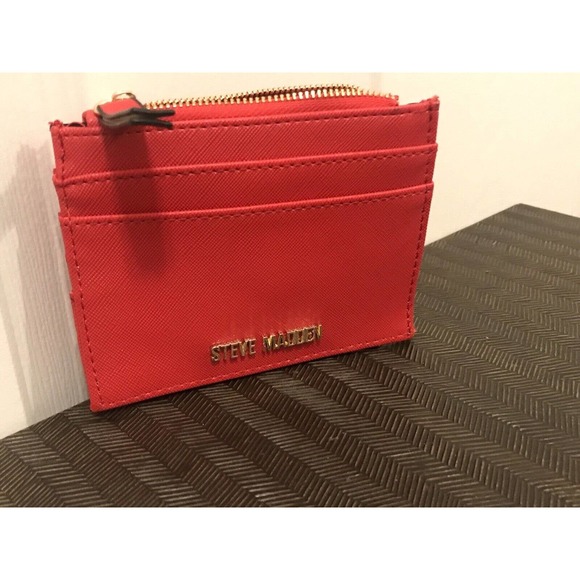 Steve Madden Red Card Holder, ID Wallet Zip Coin Purse - Picture 4 of 14